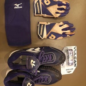 Ringor cleats, demarini batting gloves